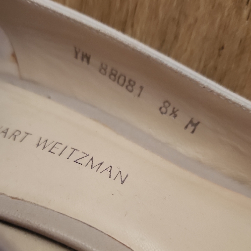 Stuart Weitzman Cream Pointed Heels - Picture 4 of 6